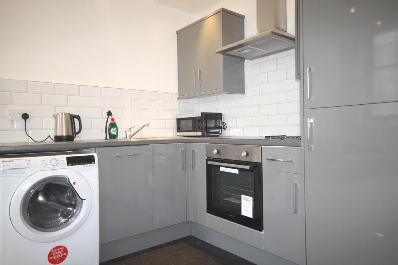 Smart Living Apartments Bradford  Buitenkant foto
