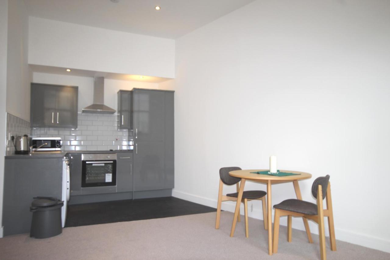 Smart Living Apartments Bradford  Buitenkant foto